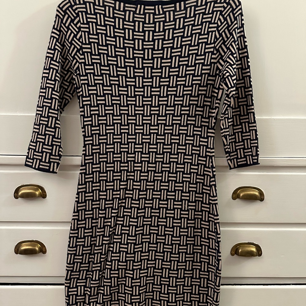 NWOT Boden Navy and Tan Sweater Dress with 3/4 Sleeves